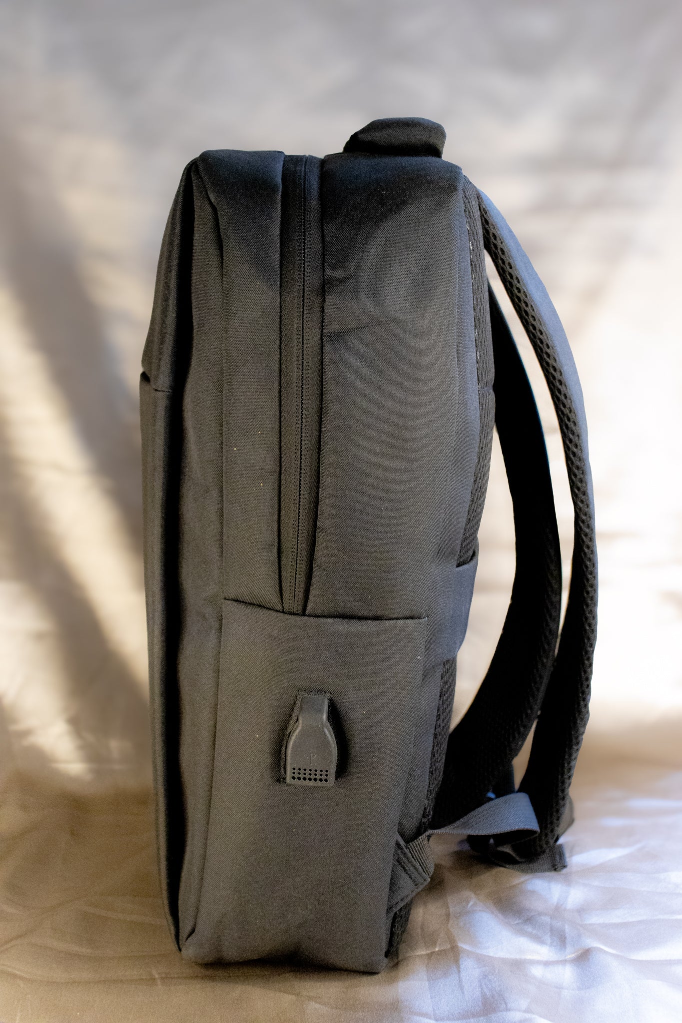 PU Laptop Backpack – Water-Resistant with 3 Compartments