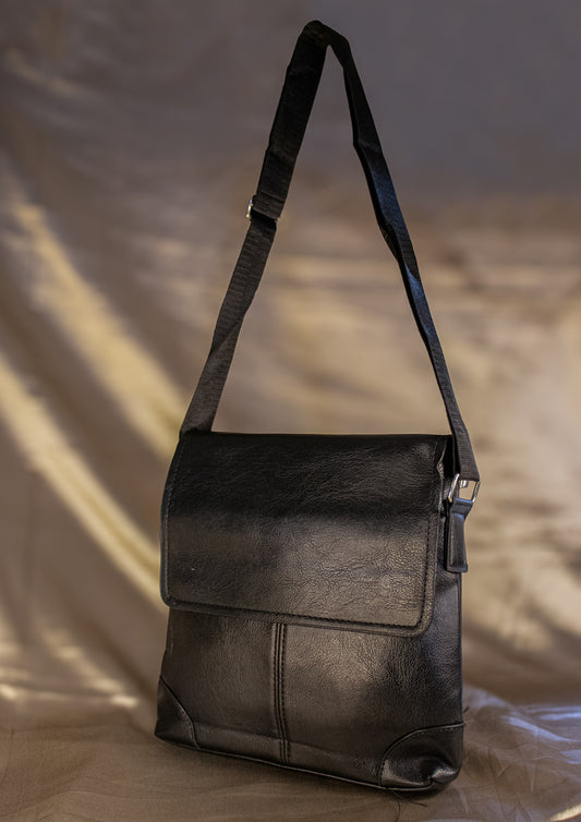 PU Laptop Sling Bag – Water-Resistant with 3 Compartments