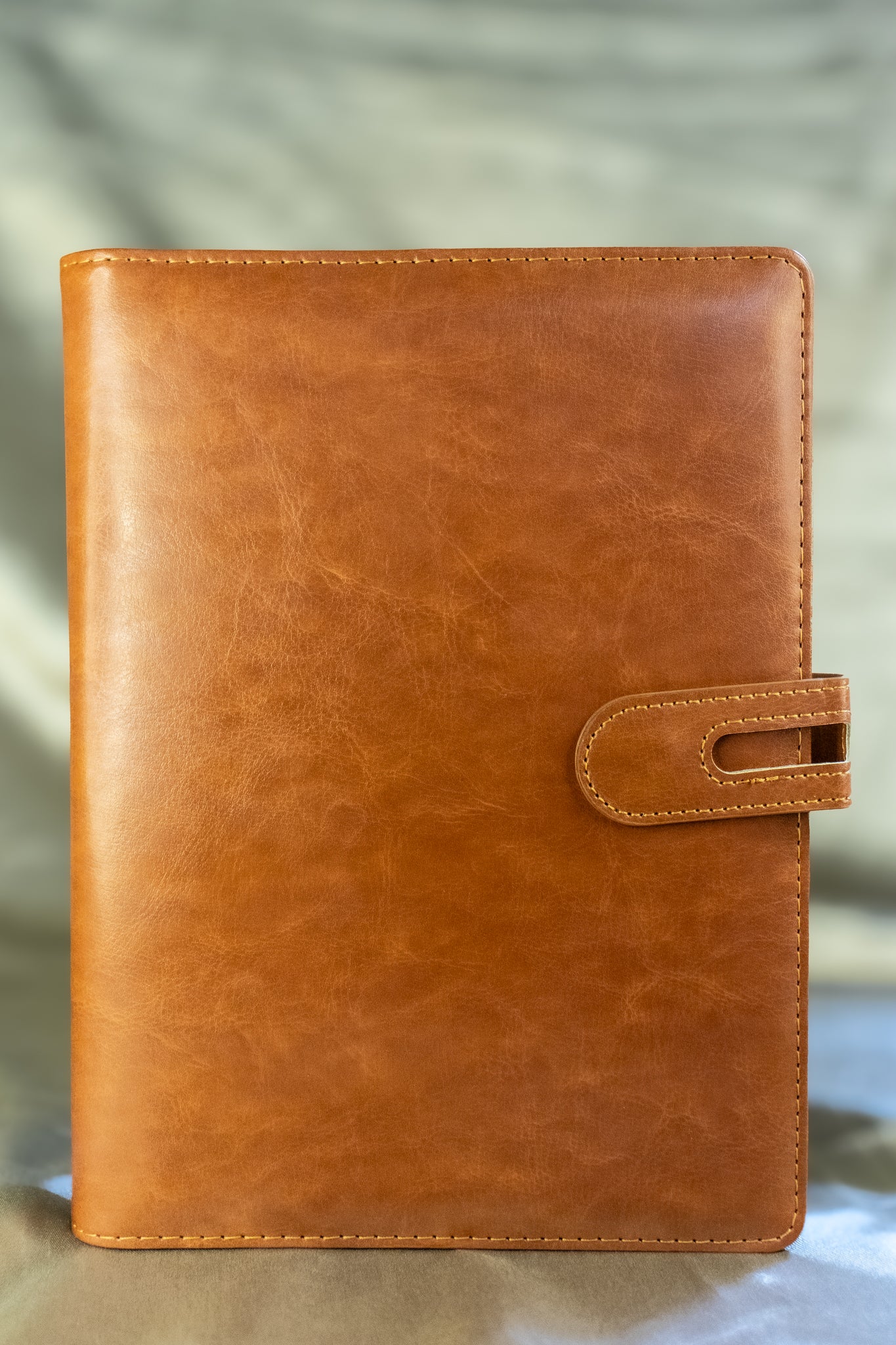 Timeless Leather-Bound Dairy Book – Premium Hardcover Journal