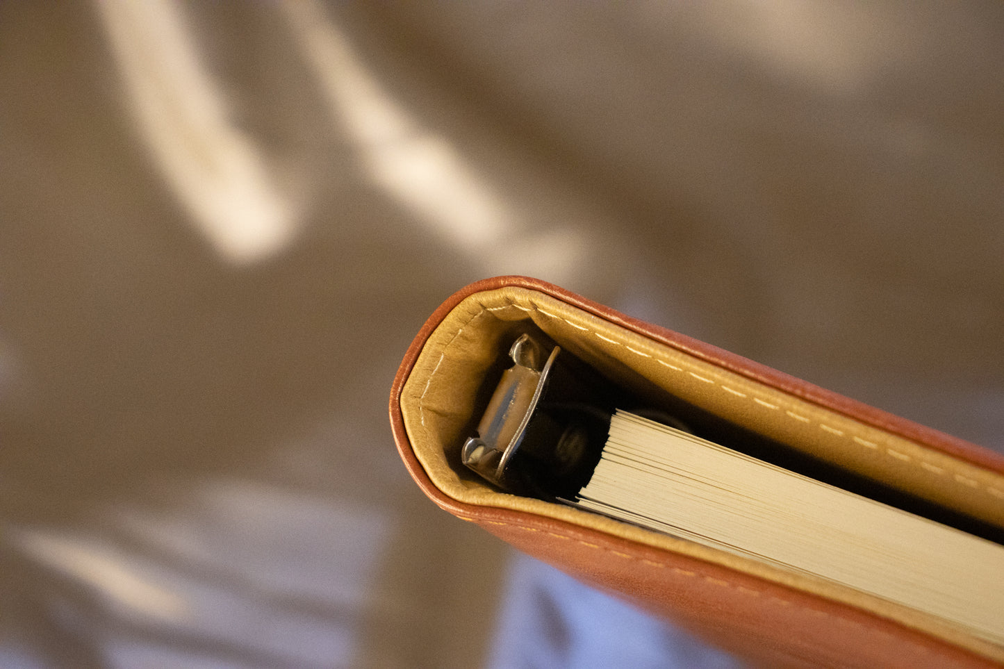 Timeless Leather-Bound Dairy Book – Premium Hardcover Journal