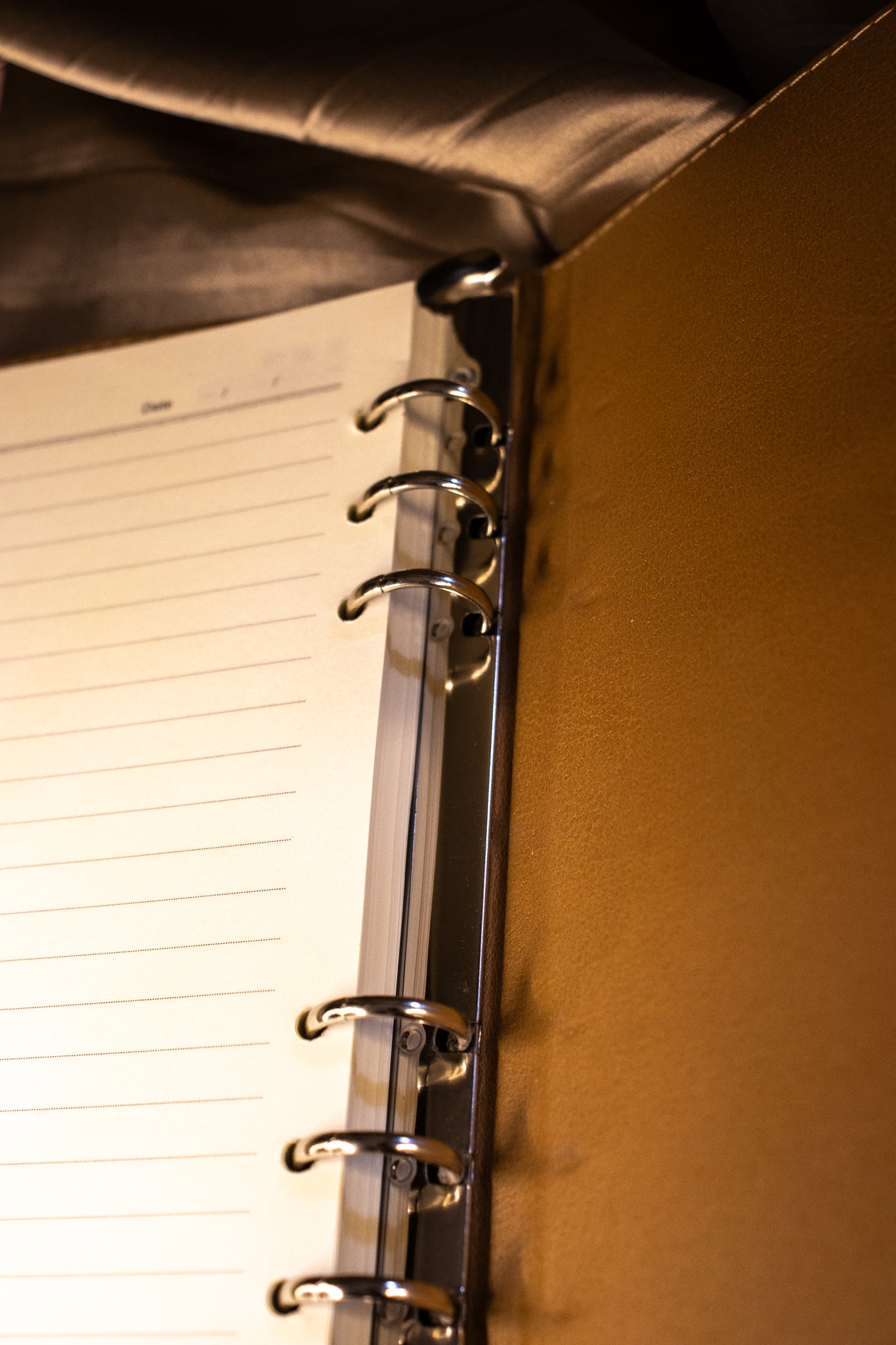 Timeless Leather-Bound Dairy Book – Premium Hardcover Journal