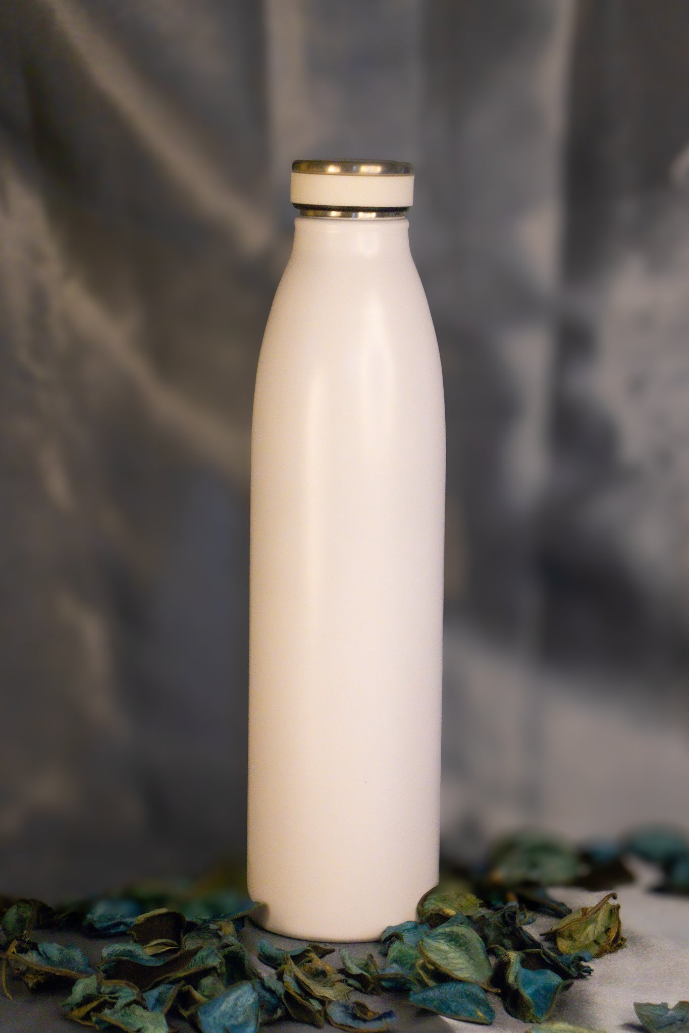 Premium Stainless Steel Vacuum Flask – Insulated Hot & Cold Beverage Flask