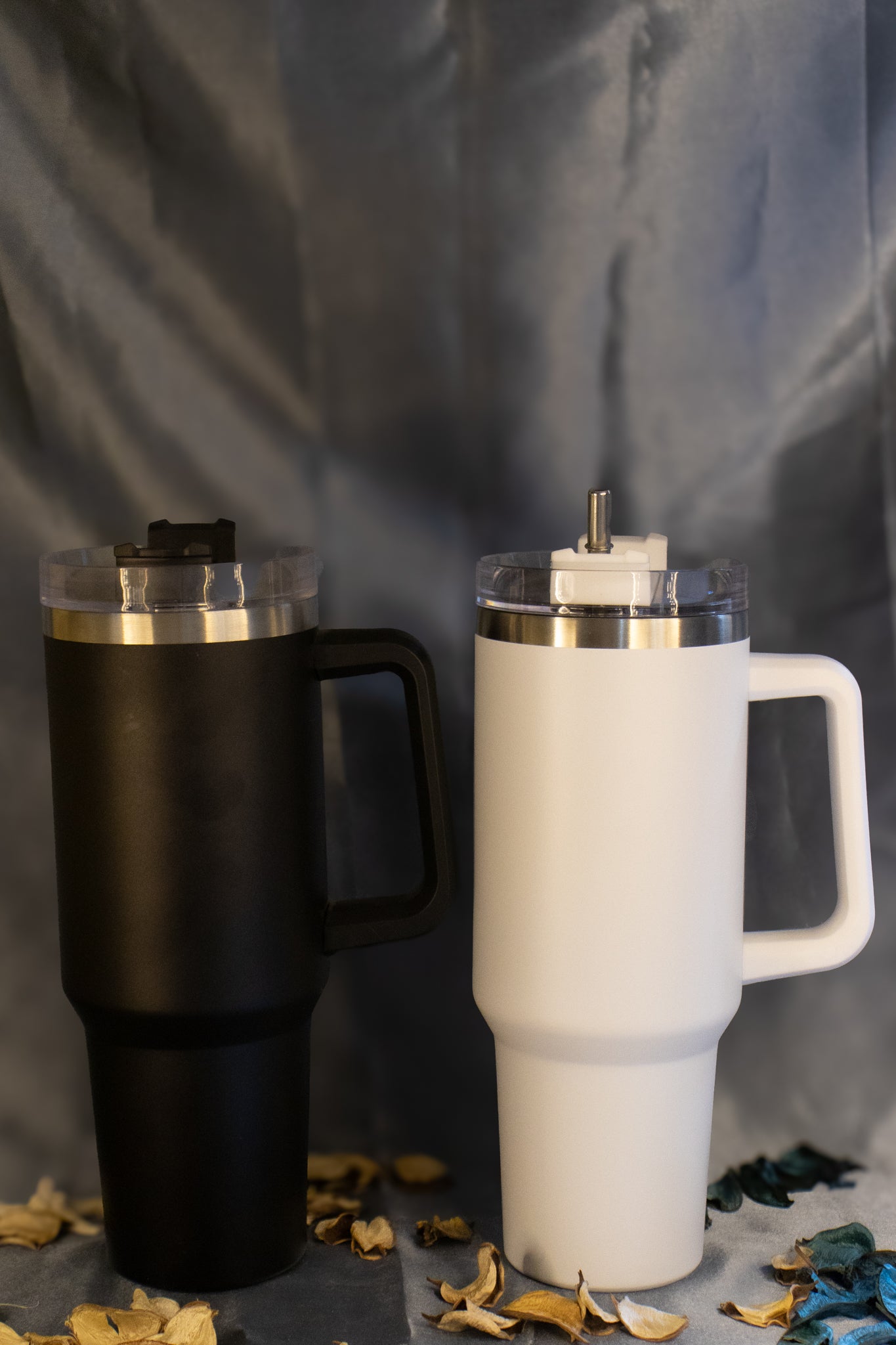 Premium Stainless Steel Vacuum Flask – Insulated Hot & Cold Beverage Flask