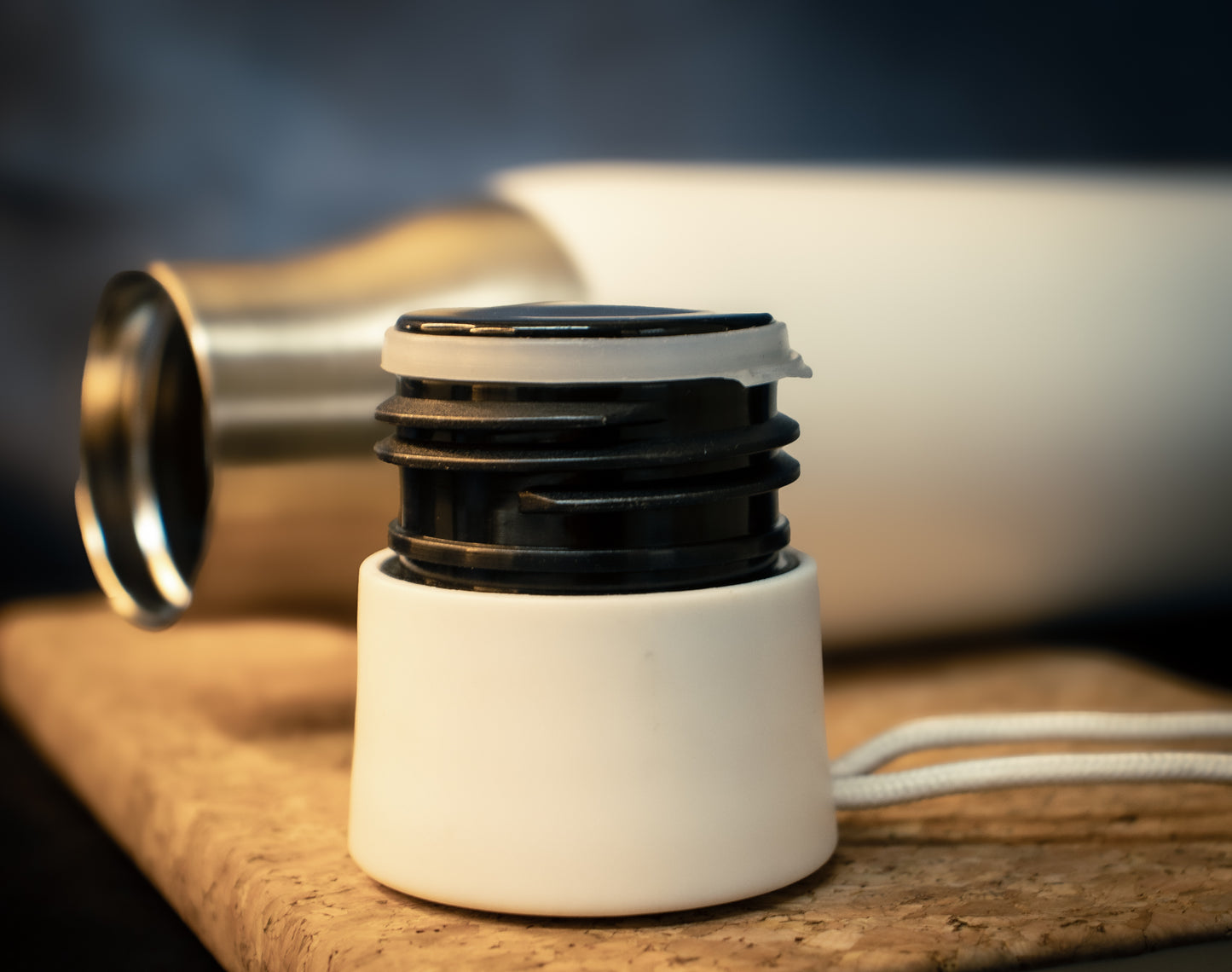 Premium Stainless Steel Vacuum Flask – Insulated Hot & Cold Beverage Flask