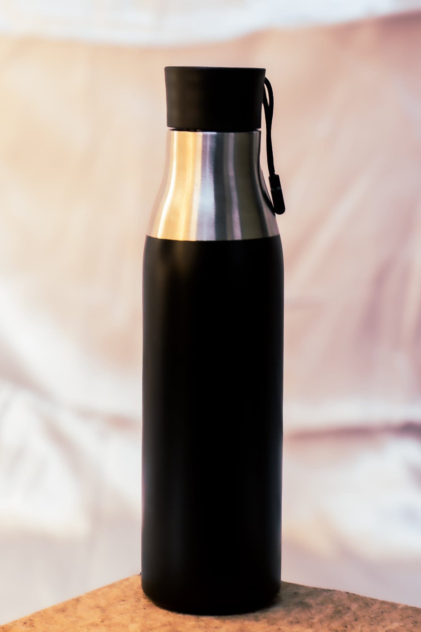 Premium Stainless Steel Vacuum Flask – Insulated Hot & Cold Beverage Flask