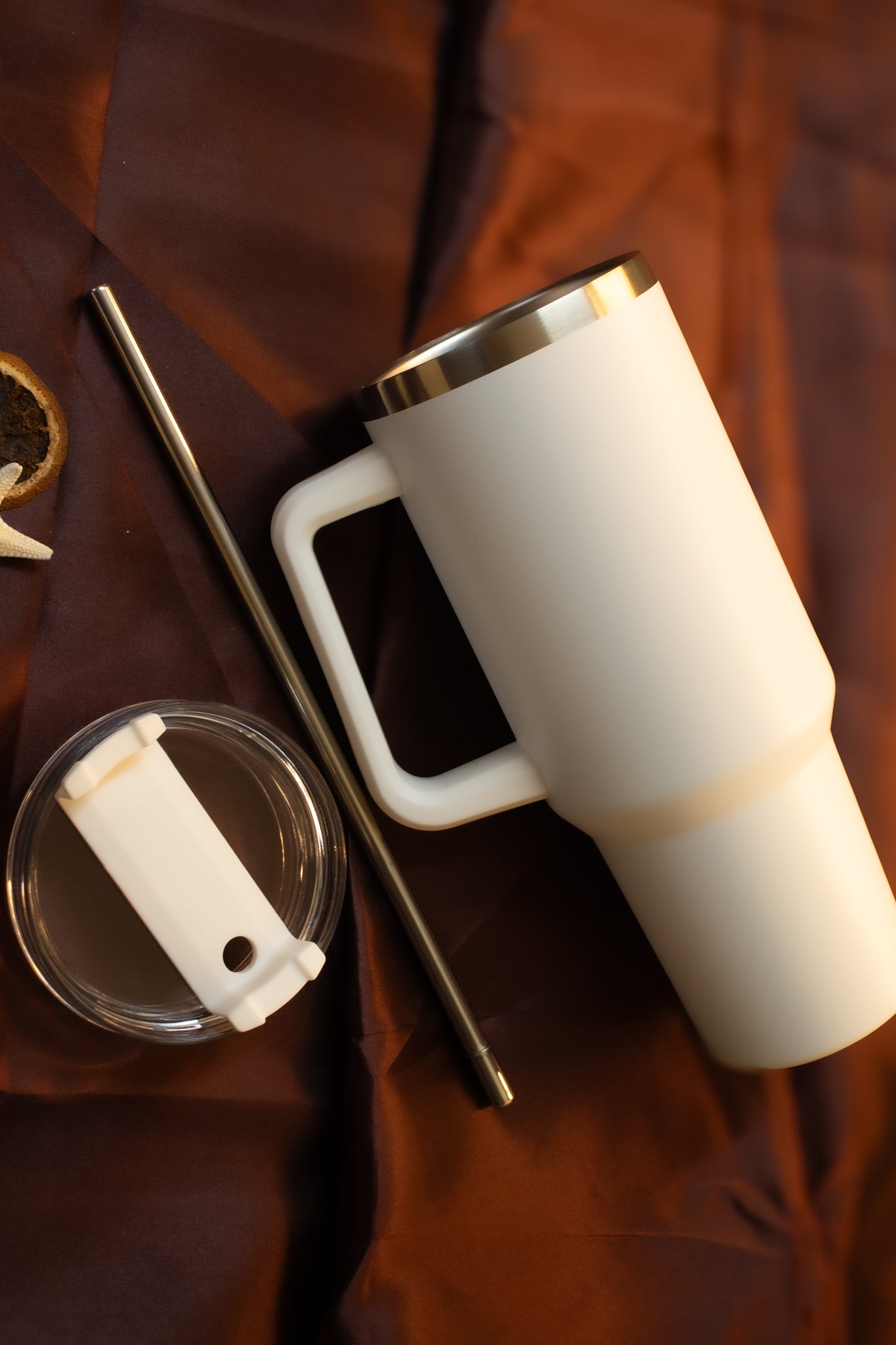 Premium Stainless Steel Vacuum Flask – Insulated Hot & Cold Beverage Flask
