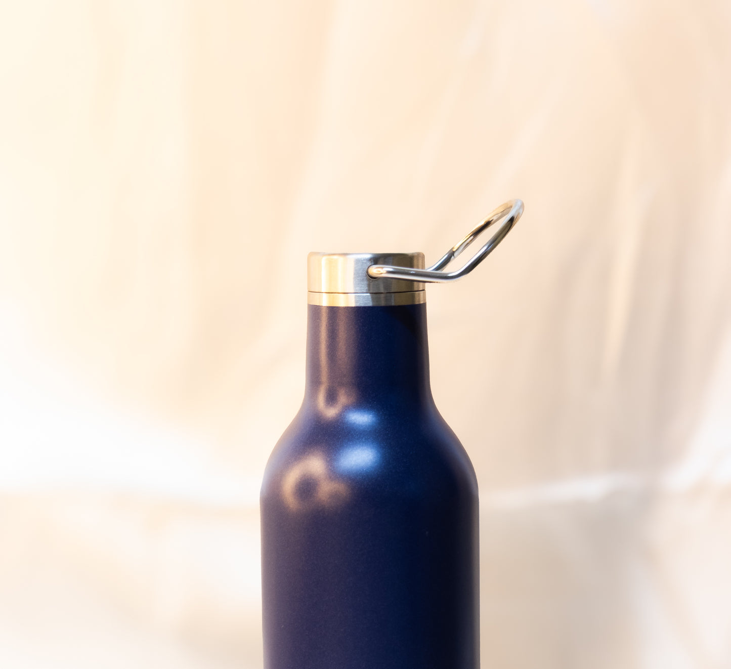 Premium Stainless Steel Vacuum Flask – Insulated Hot & Cold Beverage Flask