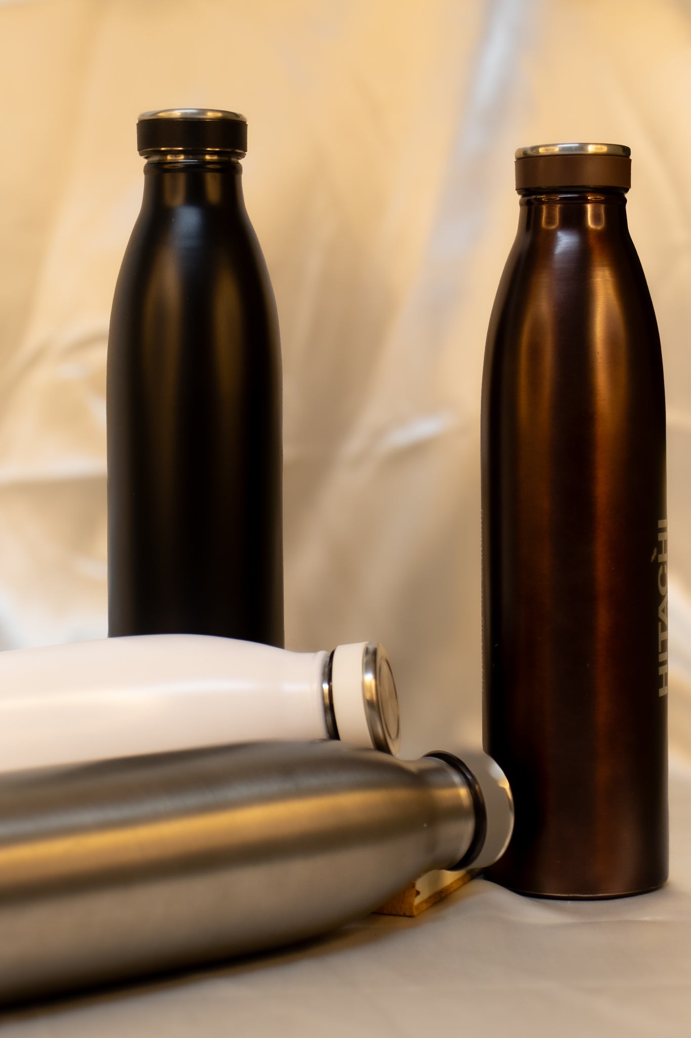 Premium Stainless Steel Vacuum Flask – Insulated Hot & Cold Beverage Flask